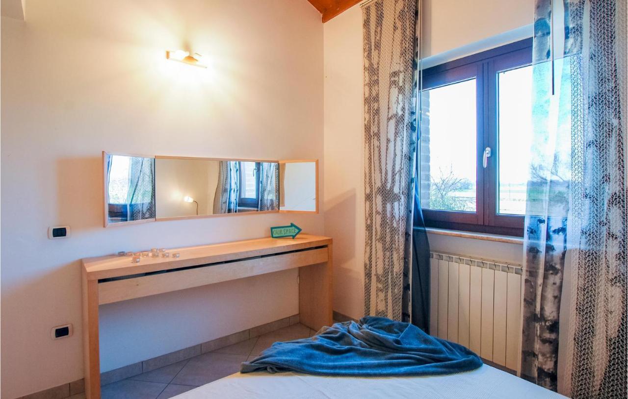 Beautiful Home In Porto Recanati With Wifi Exterior foto